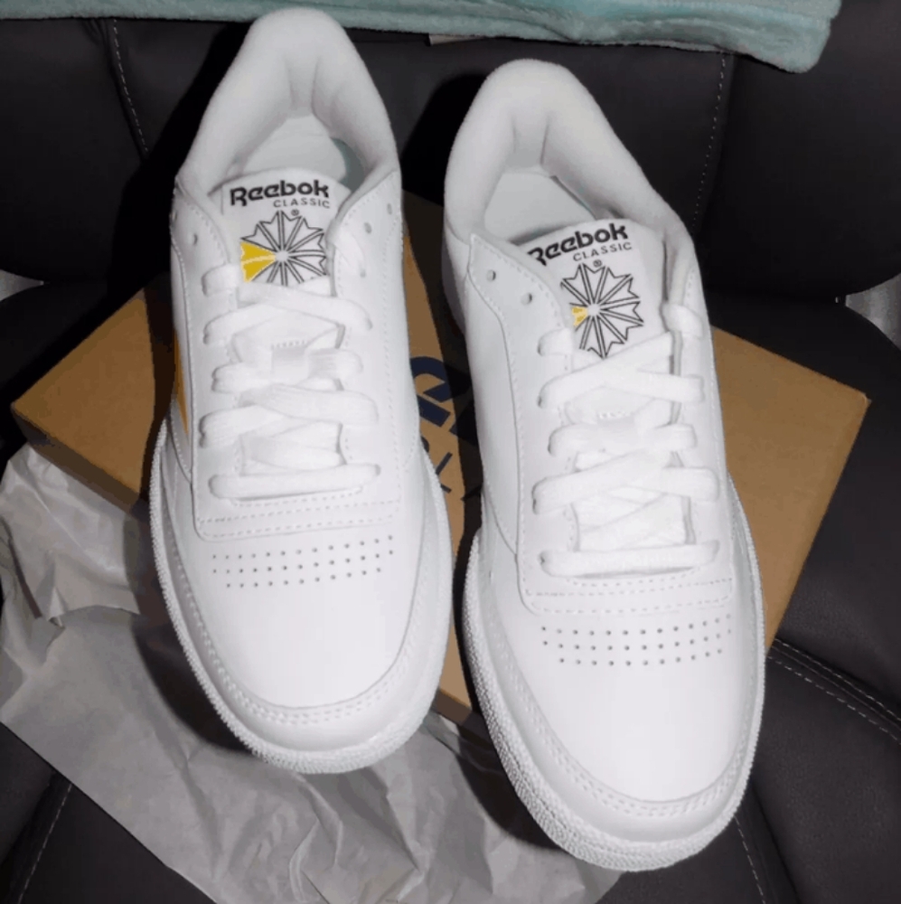 Reebok Club C 85 MU EF8839 White Leather Tennis Shoes Size 6 Men's NEW